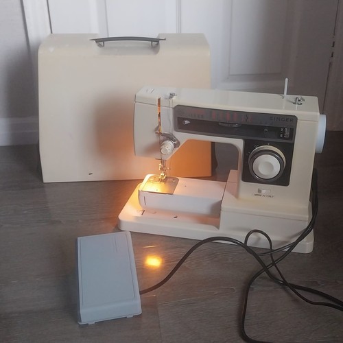 Singer sewing machine model - singer,