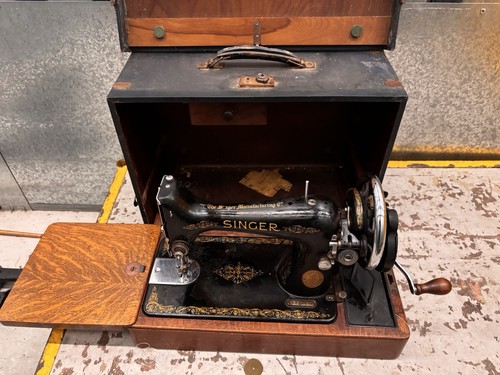 Excellent 1936 vintage - 1936, singer