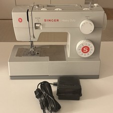 Singer Heavy Duty 4423 Sewing