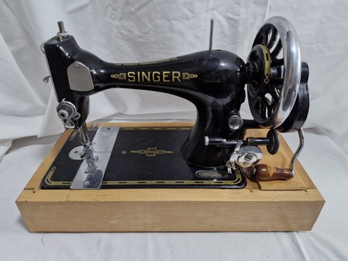 Singer sewing machine - sewing, with