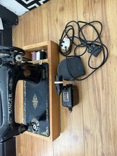 Singer Sewing Machine 99K