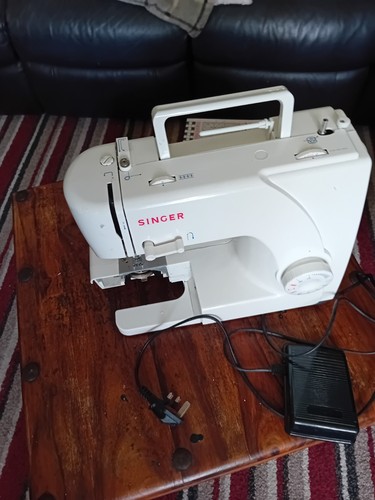 Singer sewing machine turns - sewing, on