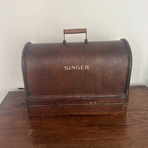 Singer sewing machine - singer,