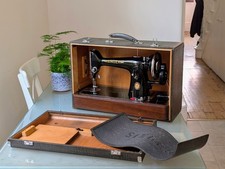 1951 CENTENNIAL  SINGER 201K