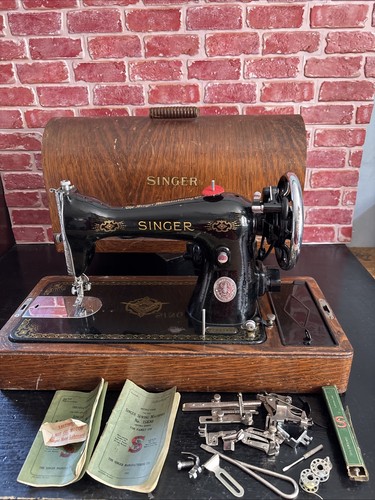 Antique 1923 singer - singer, electric